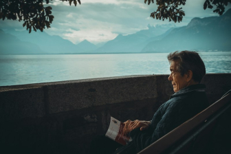 Donanemab na Suíça: Como obter agora o novo medicamento para a doença de Alzheimer